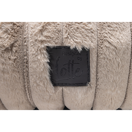 Designed by Lotte Kattenmand Reza Rond Beige